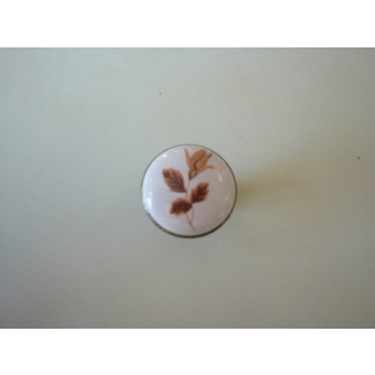 Porcelán barnavirág gomb