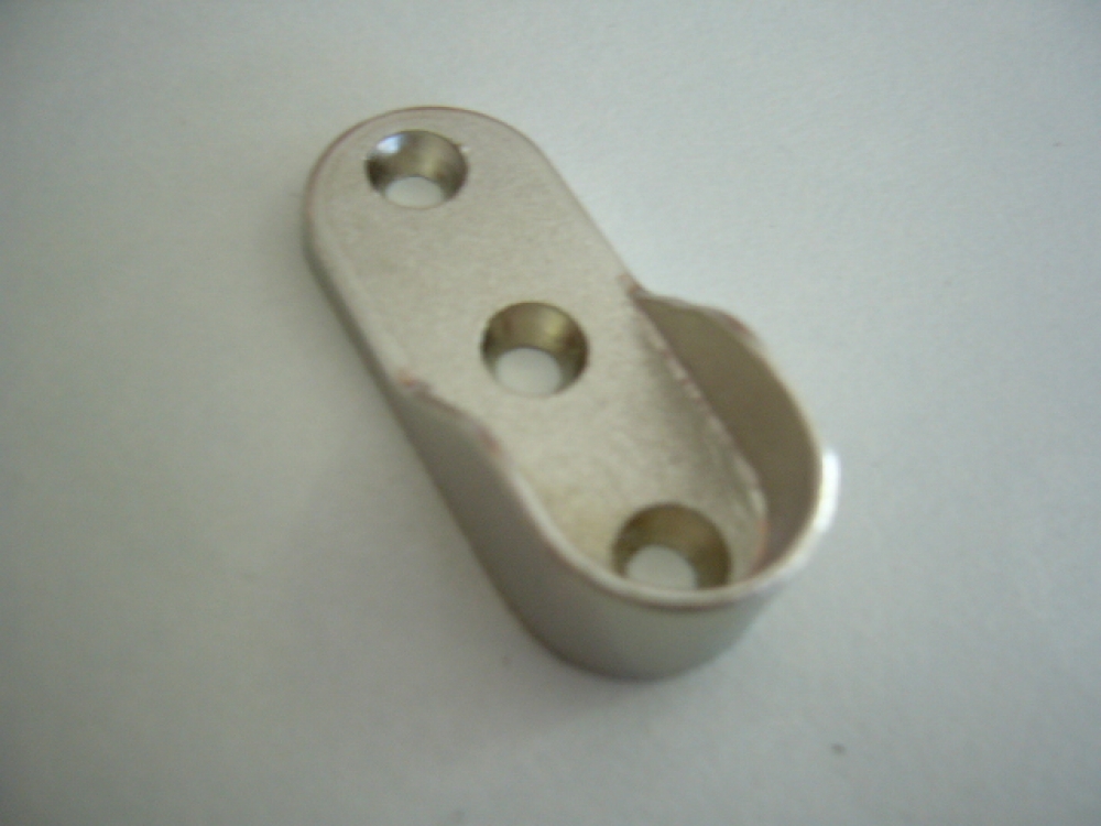 Fém rúdtartó ovális rúdhoz 2db